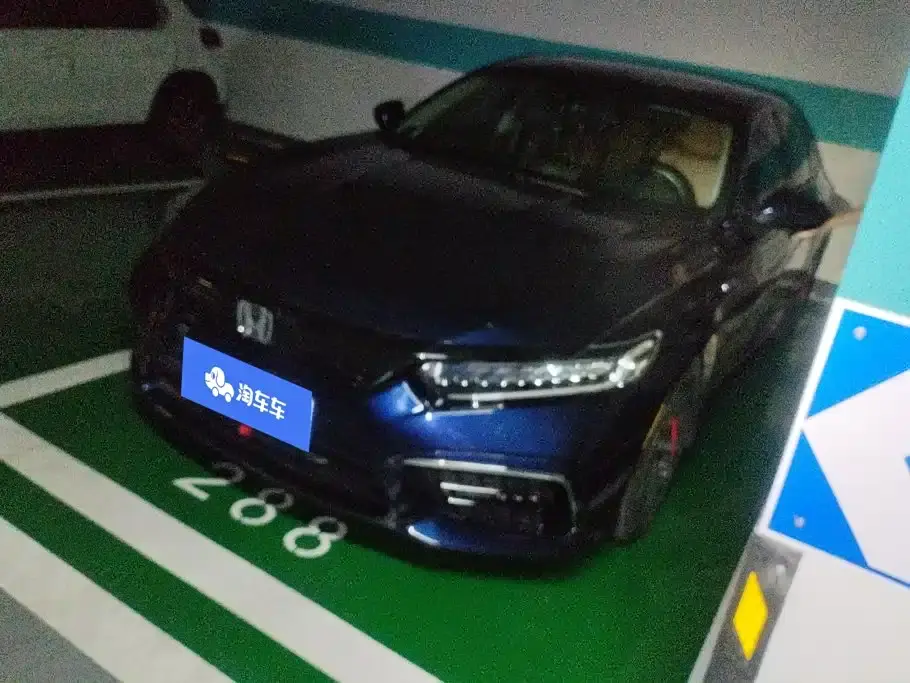 Honda Inspire Sharp Hybrid 2.0L Pure Elegance China VI 2020