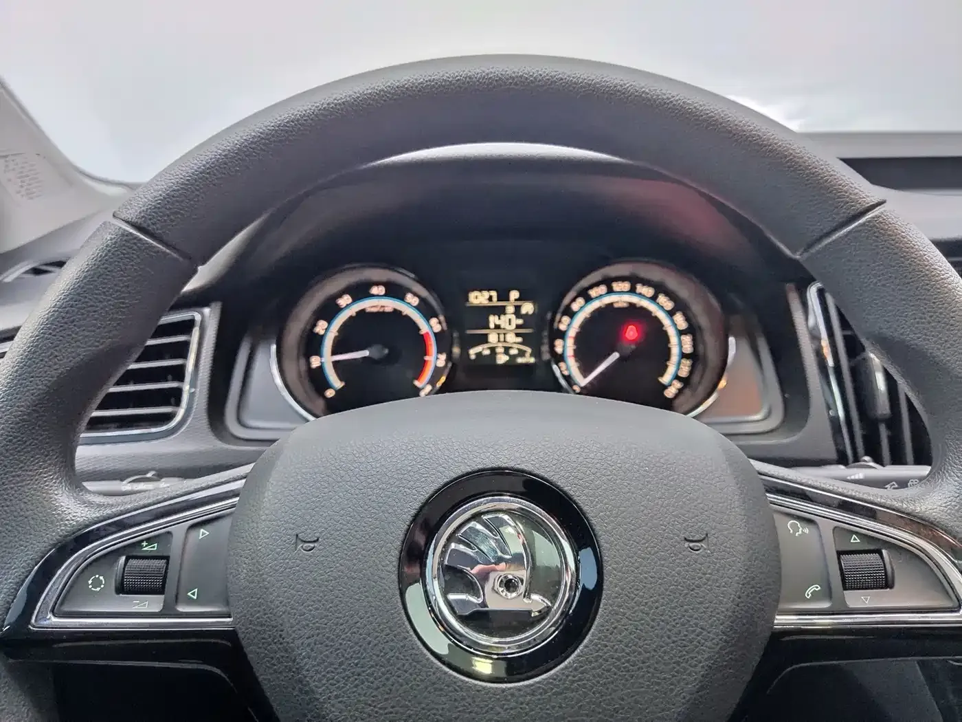 Skoda Kamiq 1.5L Auto Comfort Edition 2023 — фото 10