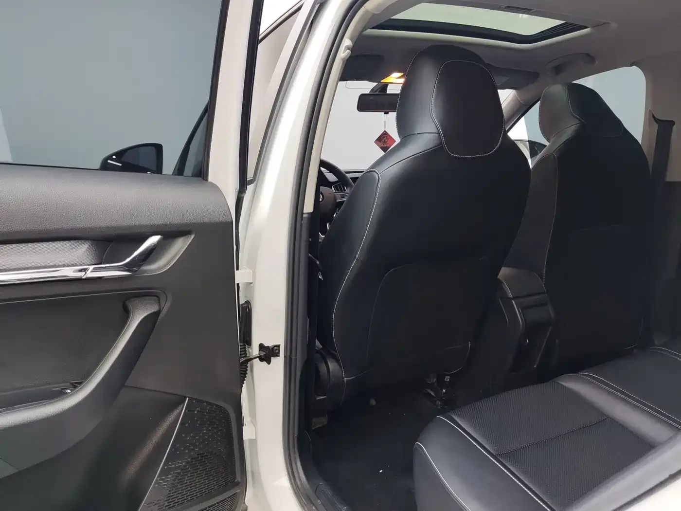 Skoda Kamiq 1.5L Auto Comfort Edition 2023 — фото 5