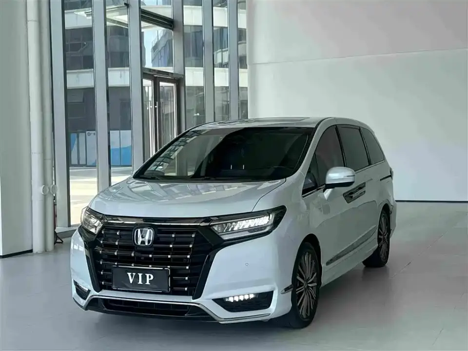 Honda Elysion 2.0L e:HEV Supreme Edition 2024