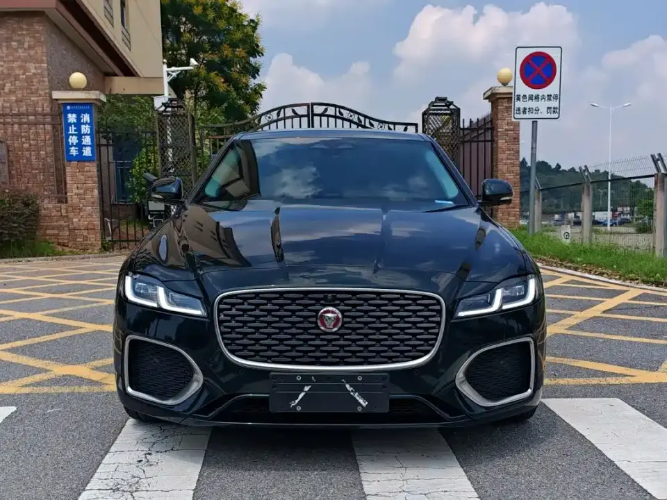 Jaguar XFL 2.0T P250 2WD Premium Luxury 2024