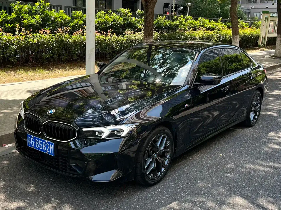 BMW 3 Series 330Li M Sport Shadowline Package 2026