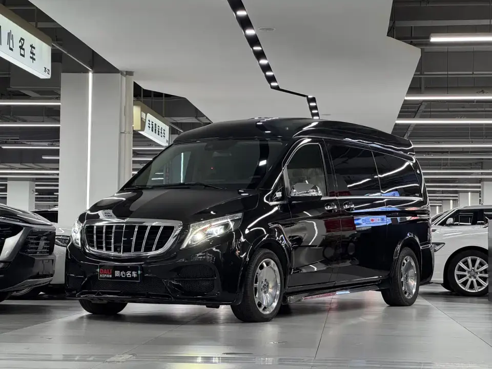 Mercedes-Benz V-Class V 260 L Premium Long Wheelbase Edition China VI 2020