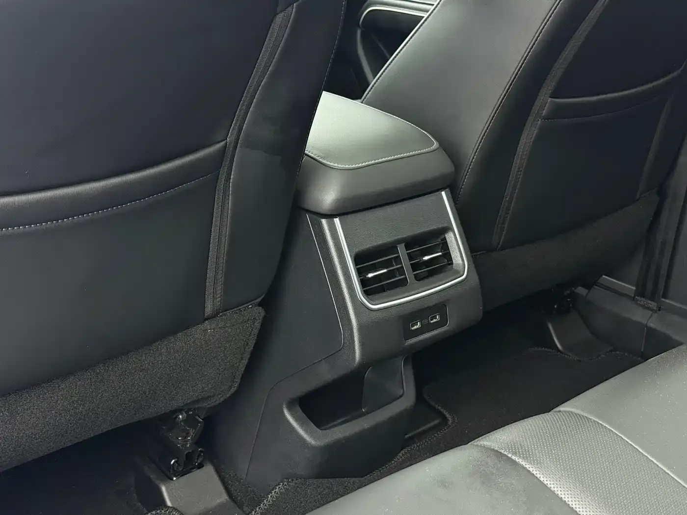 Haval H6 Model National Trend Edition 1.5T Auto Champion 2022 — фото 17
