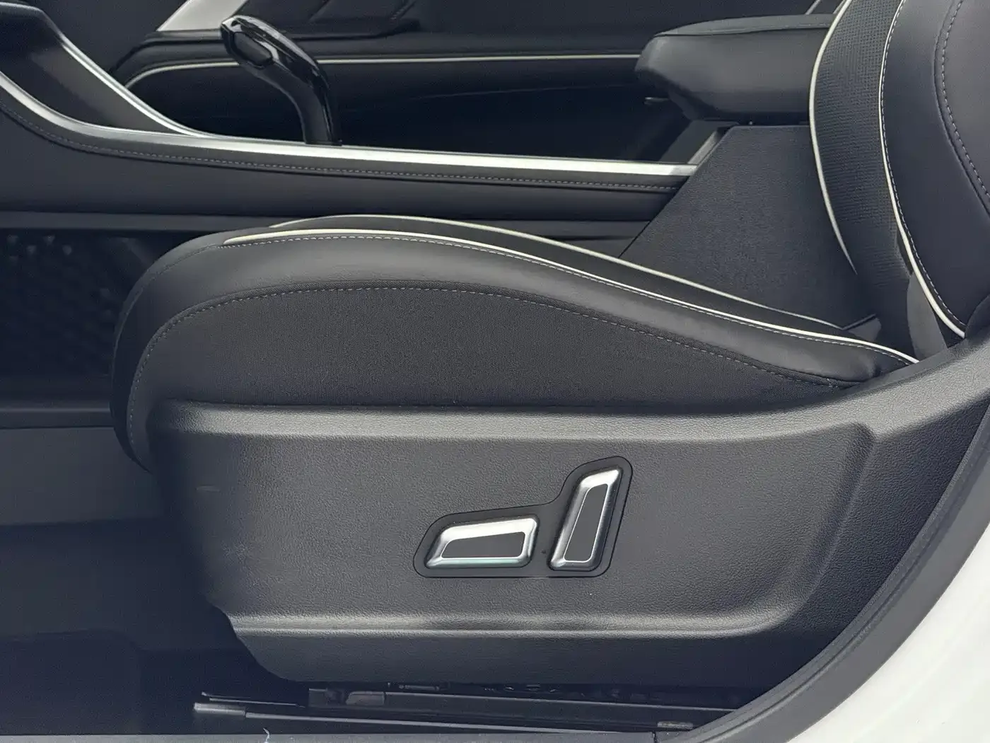 Haval H6 Model National Trend Edition 1.5T Auto Champion 2022 — фото 21