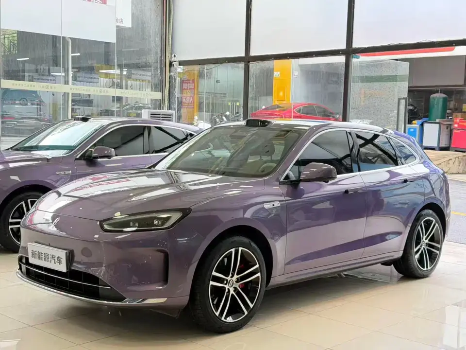 AITO Wenjie AITO M5 Extended Range Ultra AWD 2025