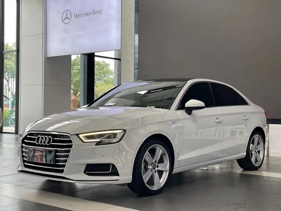 Audi A3 30th Anniversary Limousine 35 TFSI Style 2019