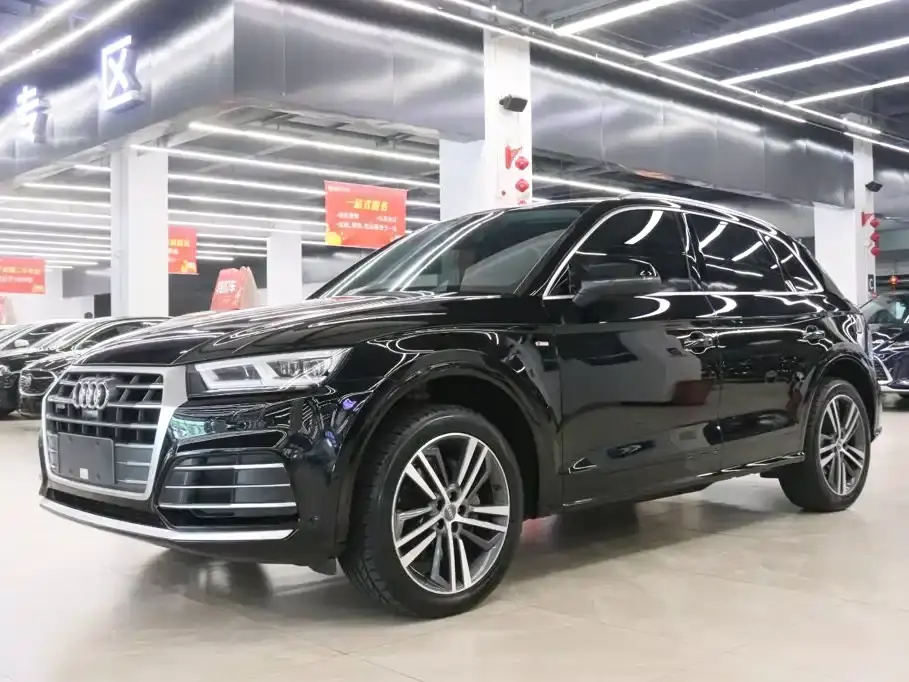 Audi Q5L 45 TFSI Exclusive Fashion 2021