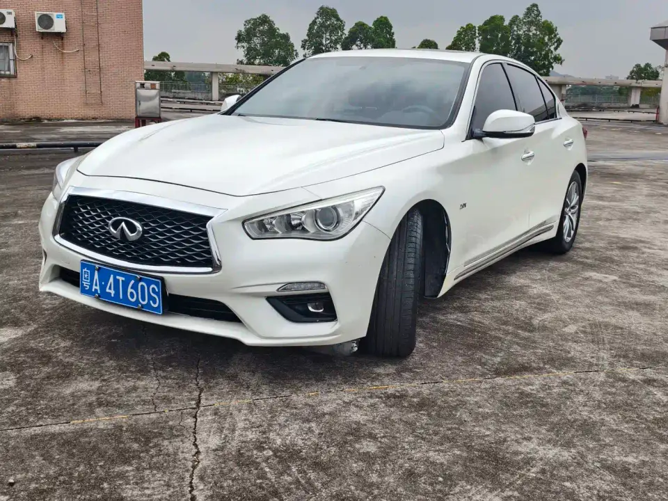 Infiniti Q50L 2.0T Comfort Edition 2023