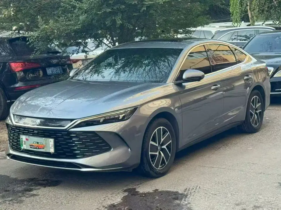 BYD Qin L DM-i 120KM Leading 2024