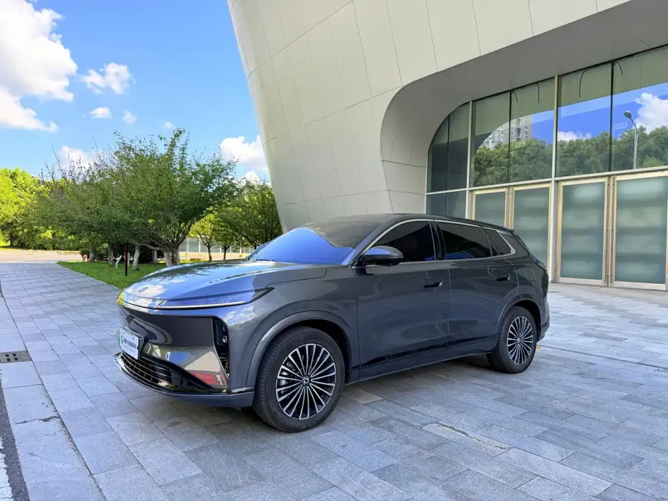 Dongfeng Aeolus L8 185KM Ideal Edition 2025