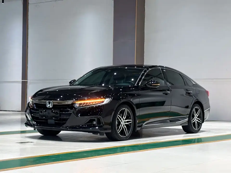 Honda Accord Sharp Hybrid 2.0L Phantom Night Sharp Intelligence 2022