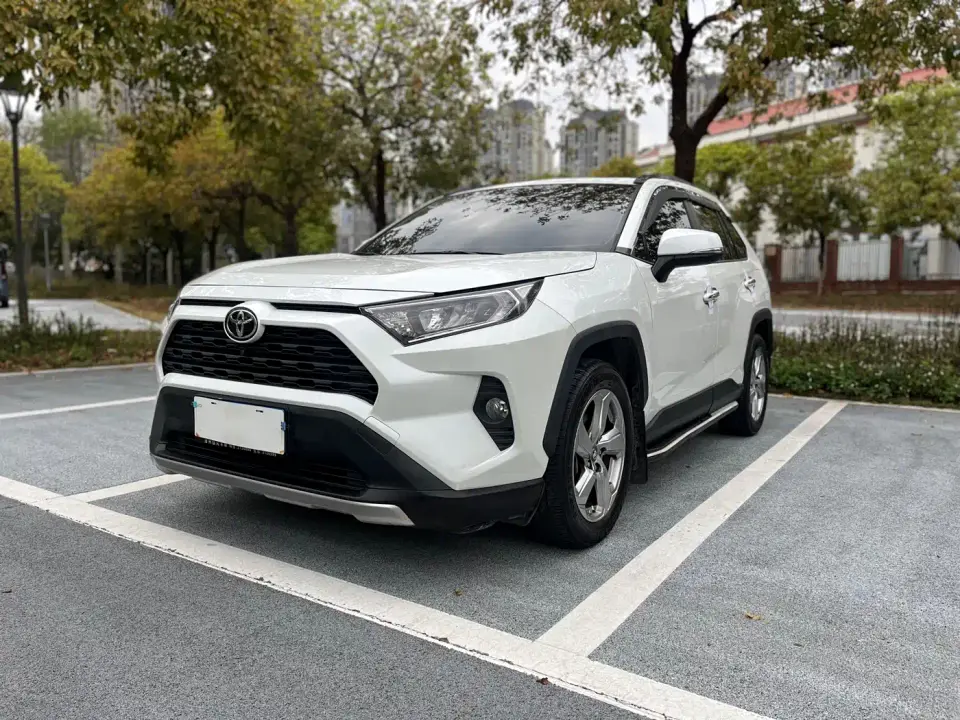 Toyota RAV4 Rongfang 2.0L CVT 2WD Trend Edition 2022