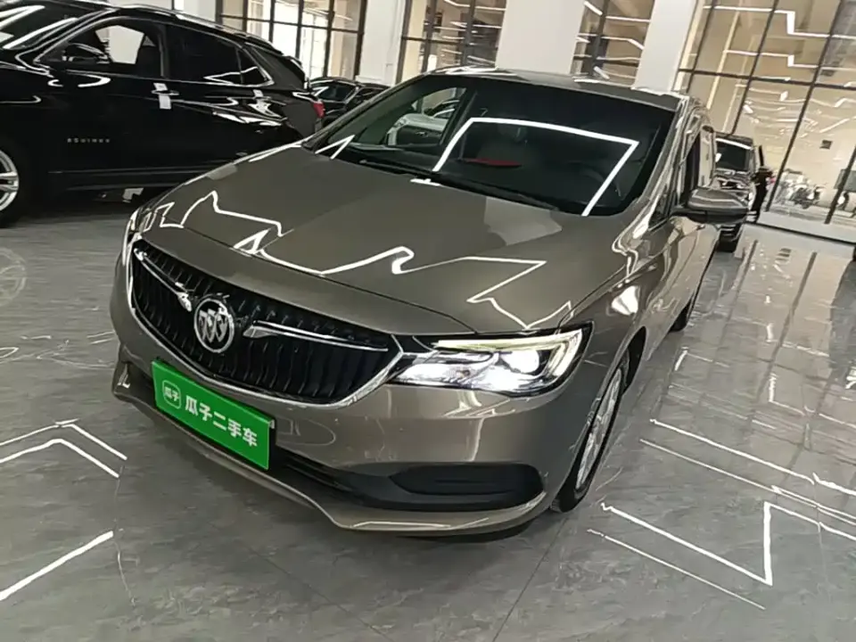 Buick GL6 18T 6-seat Elite China VI 2020