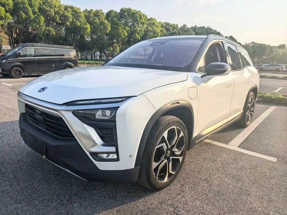 NIO ES8 Founder Edition 2020