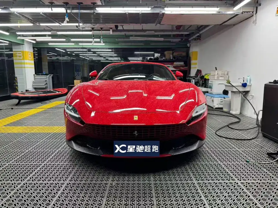 Ferrari Roma 3.9T V8 2021
