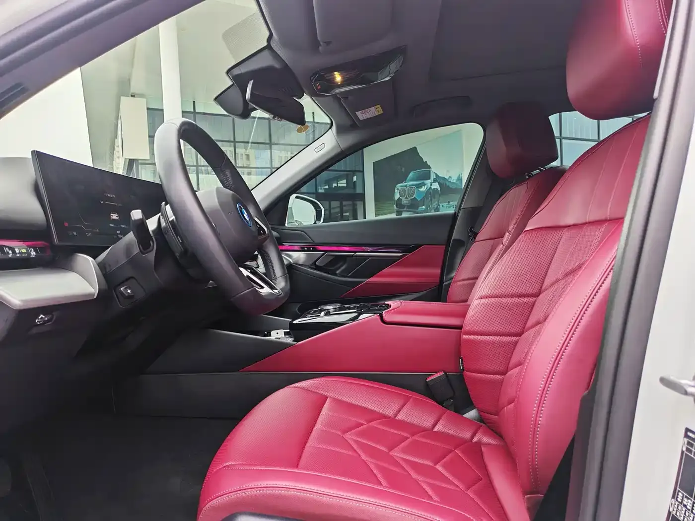 BMW i5 eDrive 35L M Sport Package 2026 — фото 12