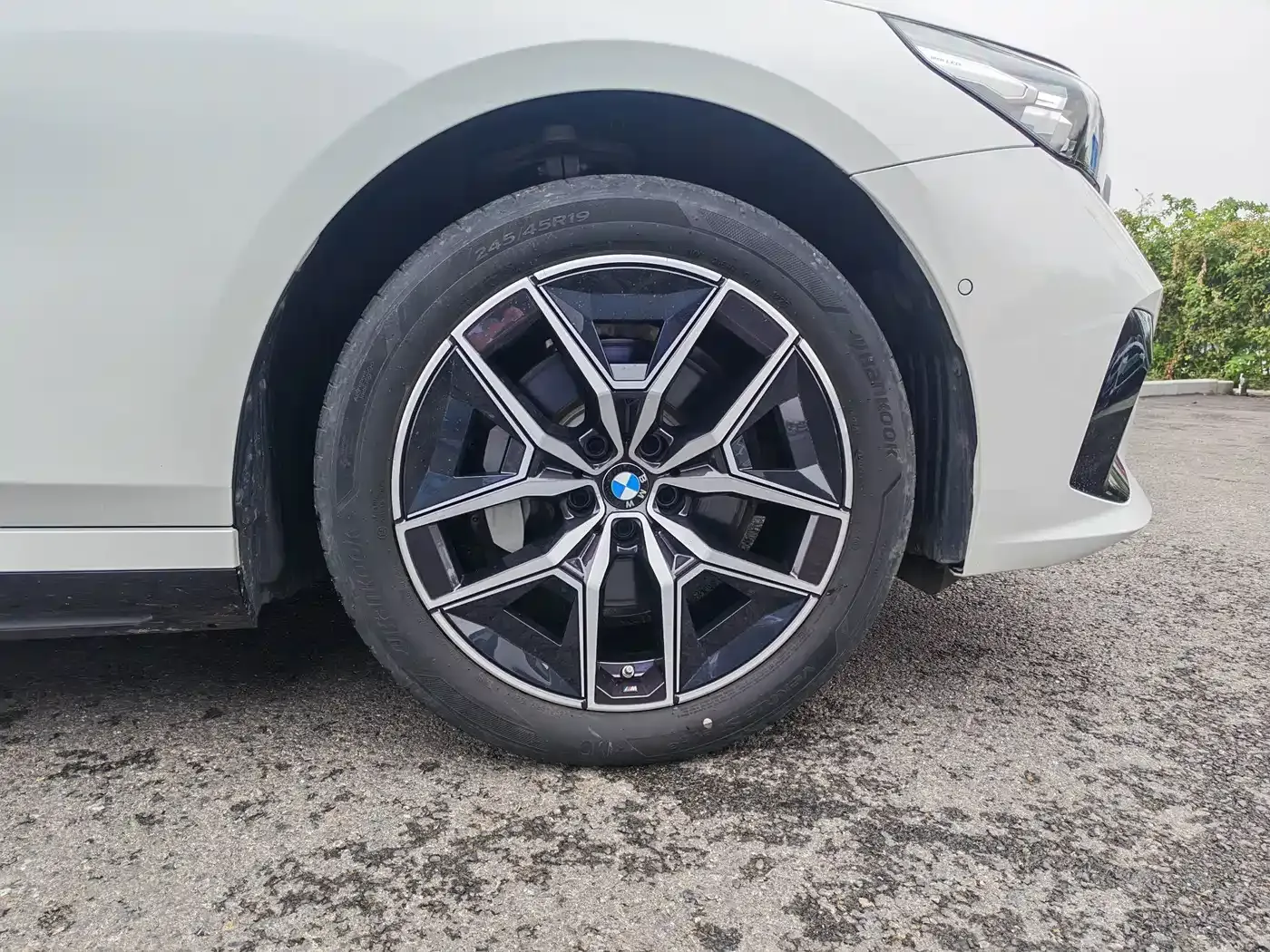 BMW i5 eDrive 35L M Sport Package 2026 — фото 9