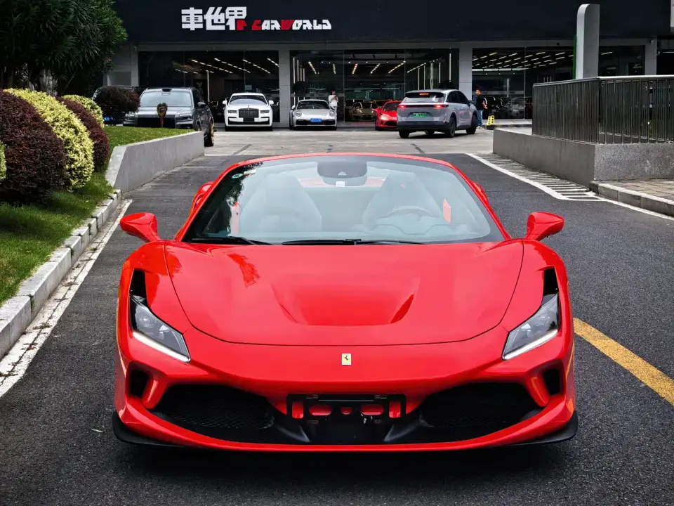 Ferrari F8 Spider 3.9T V8 2023
