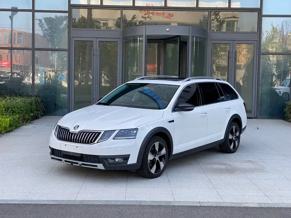 Skoda Octavia Wagon TSI280 DSG Luxury Edition China V 2021
