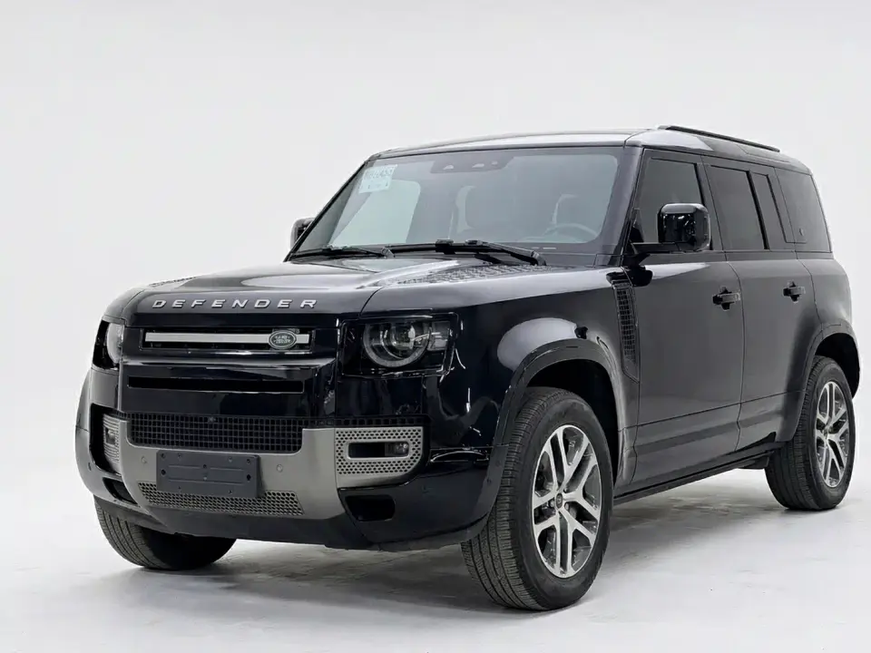 Land Rover Defender 110 3.0T P400 XS 2024