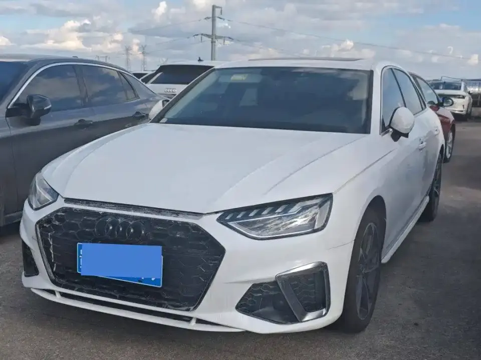 Audi A4L 40 TFSI Fashion Dynamic Edition 2021