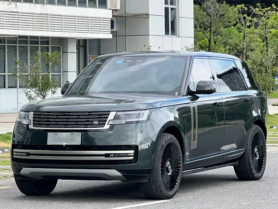 Land Rover Range Rover 3.0 L6 400PS Golden Age 7-Seater Long Wheelbase 2023