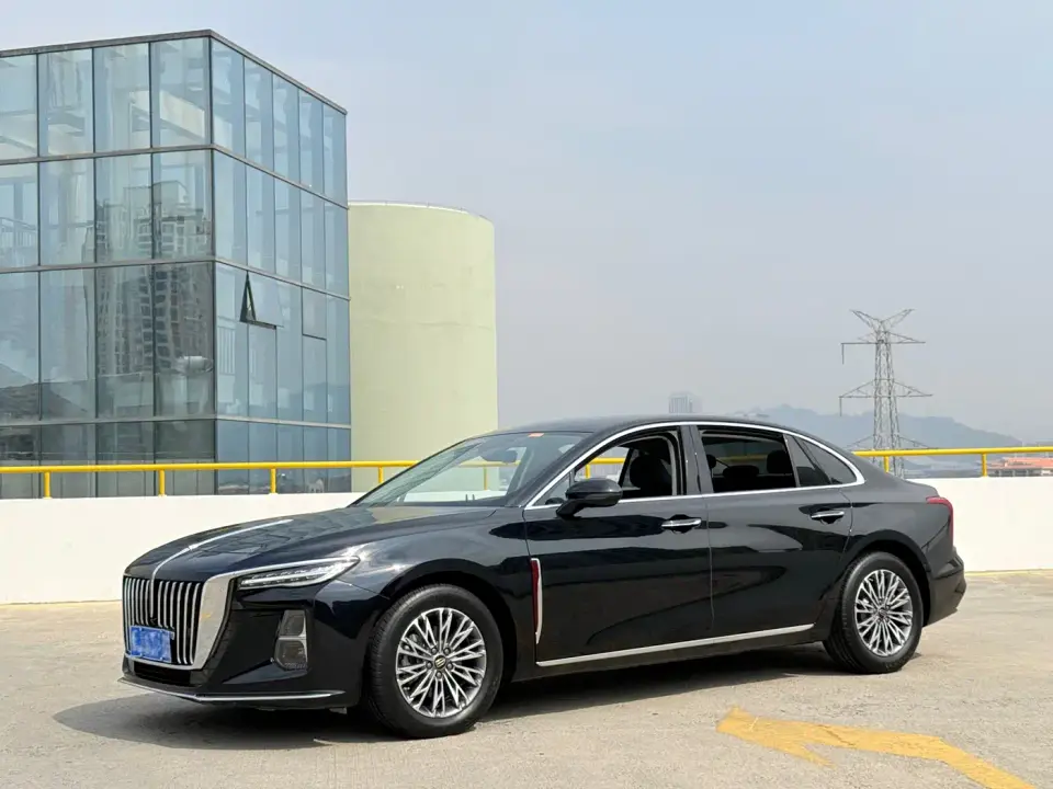 Hongqi H5 1.5T DCT Smart Connect Flag Joy Edition 2024