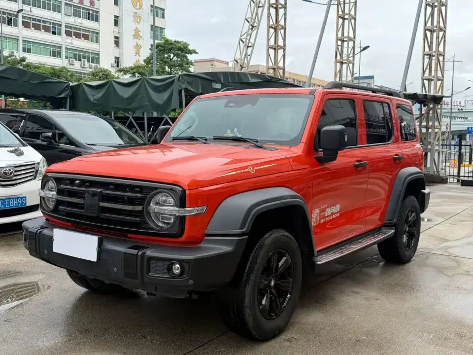Tank 300 Off-road Edition 2.0T Challenger 2021