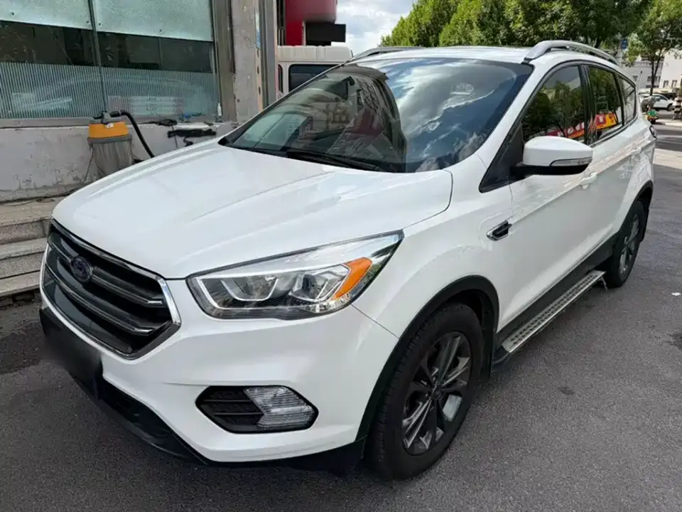 Ford Kuga EcoBoost 180 FWD Titanium Edition China V 2019