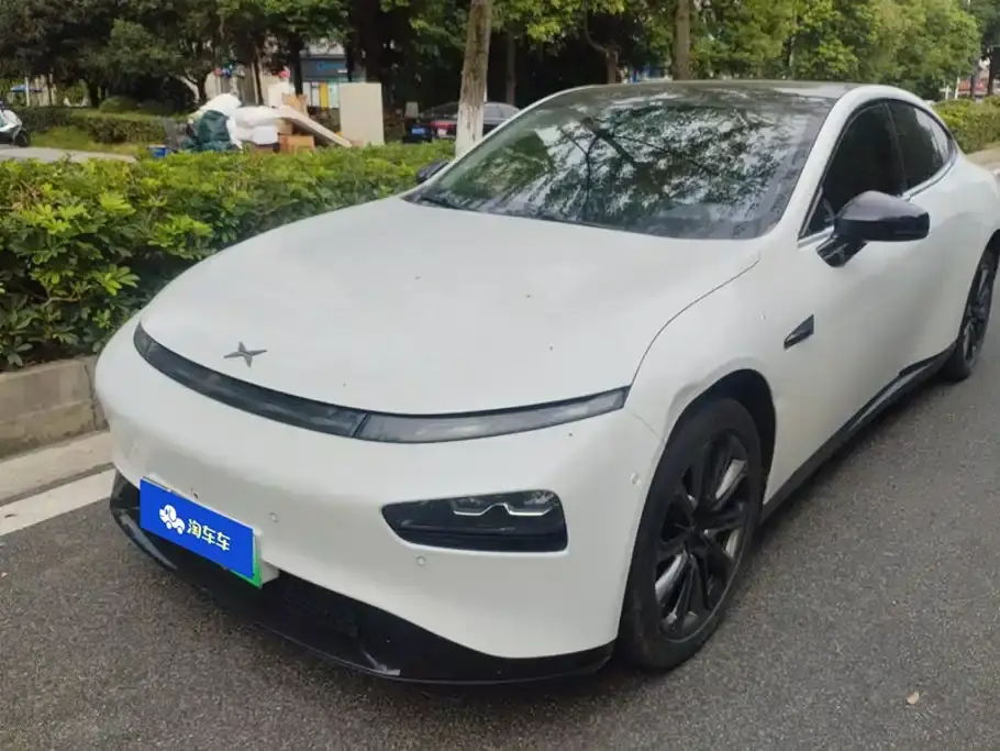 XPeng P7 Model 670N 2021