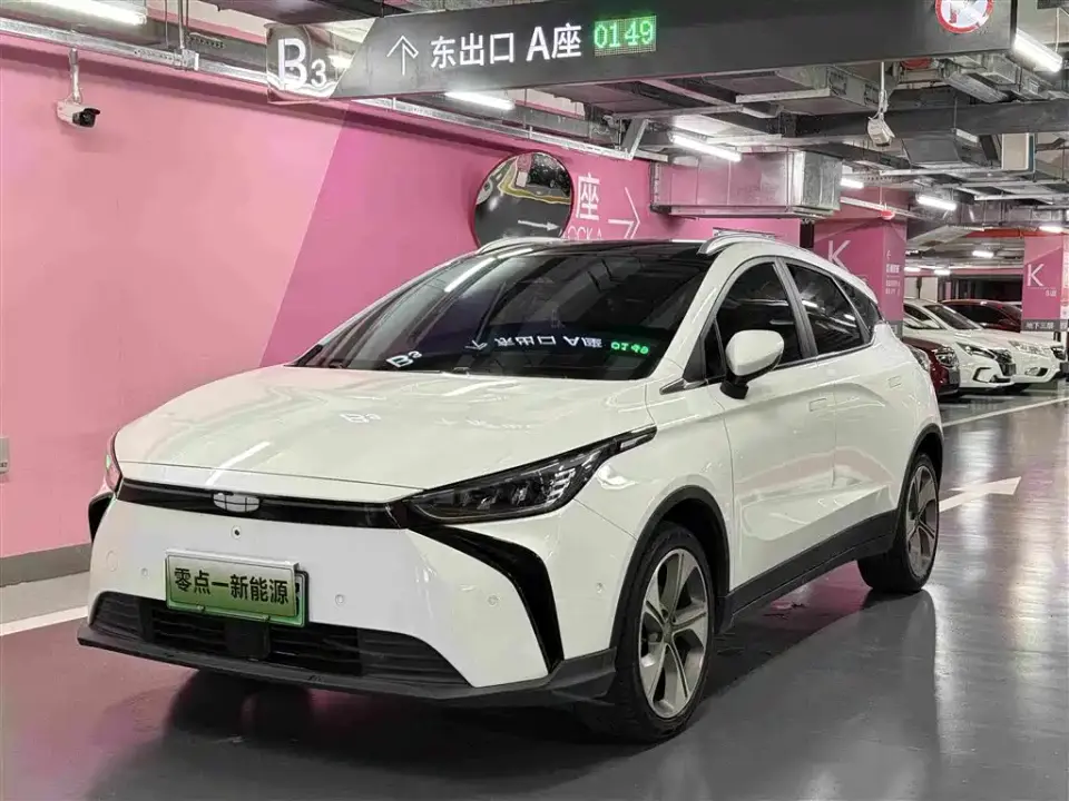 Geely Geometry M6 580 New Fun Edition 2023