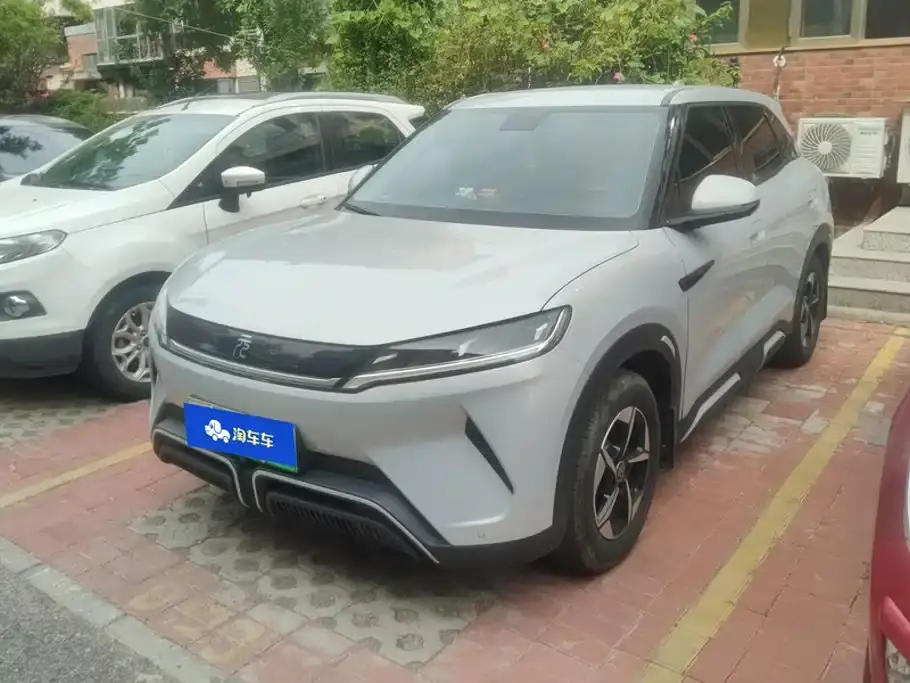 BYD Yuan UP 401KM Leading Edition 2024