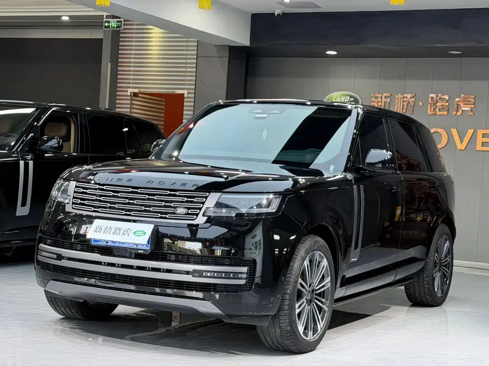 Land Rover Range Rover 3.0 L6 400PS Genesis Extended 2024