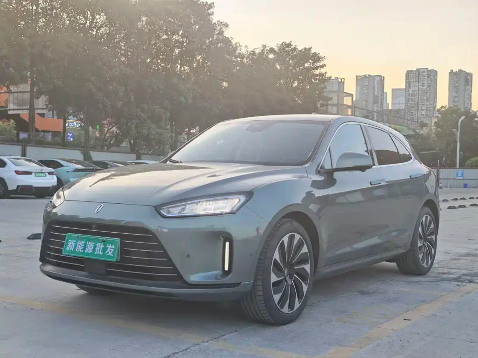 AITO Wenjie AITO M5 Extended Range AWD Performance Edition 2022