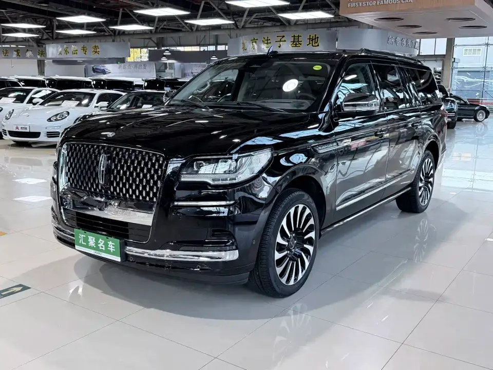 Lincoln Navigator Model 3.5T Long Wheelbase Presidential Edition 2023