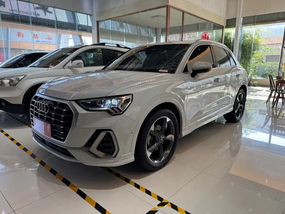 Audi Q3 35 TFSI Fashion Dynamic Model (1.5T) 2023