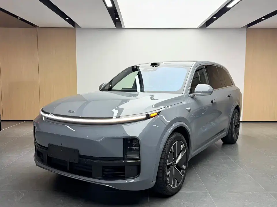 Li Auto Li L8 Ultra Smart Renewal Edition 2025