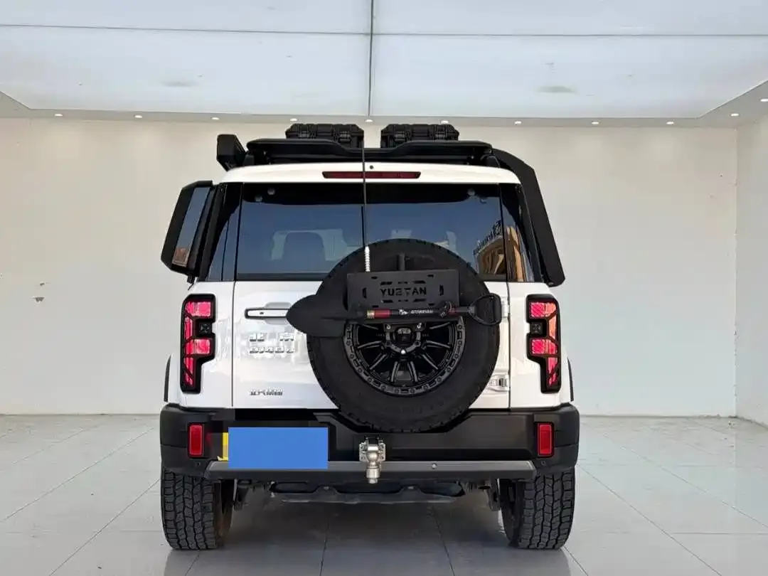 BAIC ORV Beijing Offroad BJ40 2.0T New Urban Hunter Edition Supreme 2024 — фото 8