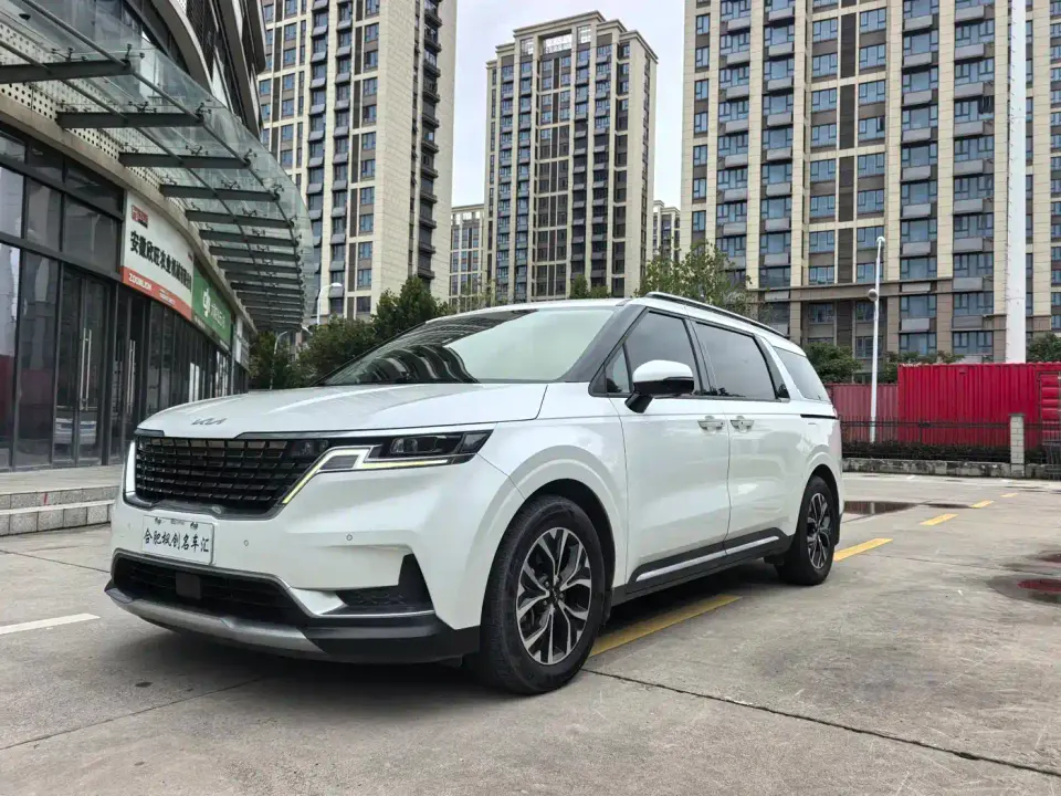 Kia Carnival 2.0T Flagship Edition 2022