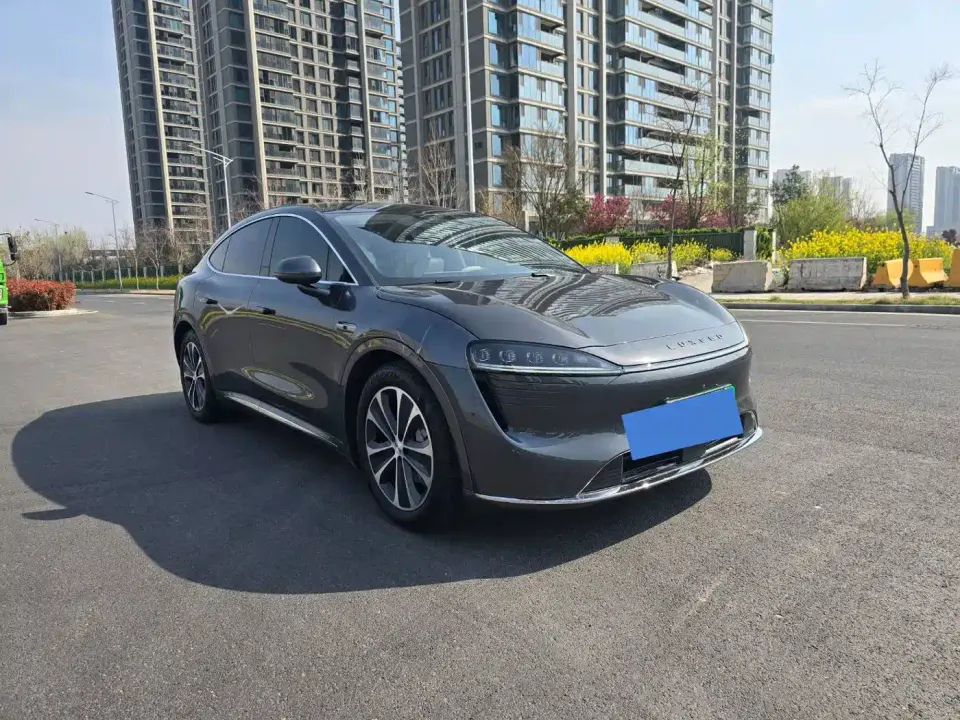 Zhijie Luxeed R7 Extended Range 251km Pro 2025