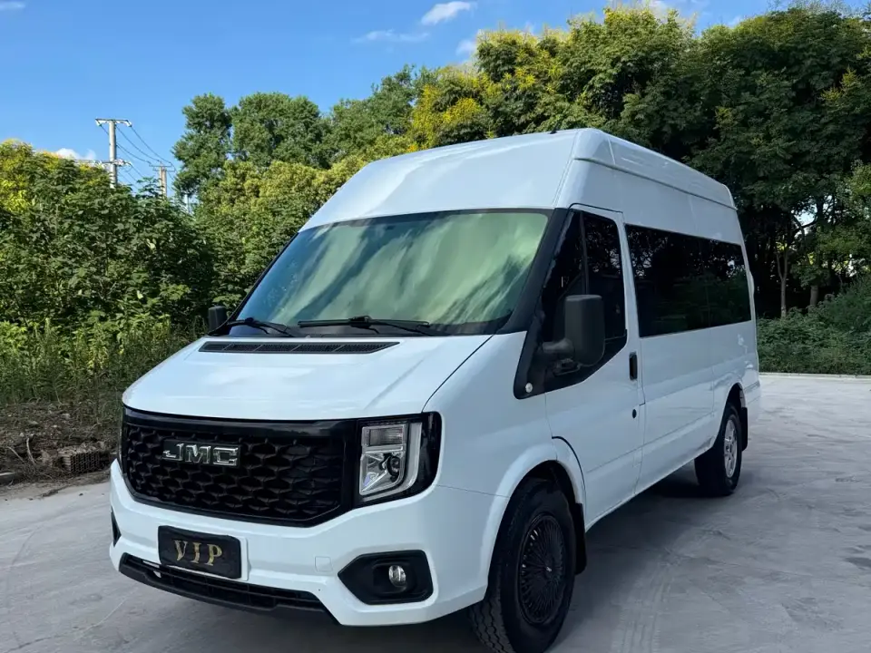 Jiangling JMC Fushun 2.0T Manual Medium Wheelbase Medium Roof Commercial Multi-Purpose Vehicle 7-Seater 2023
