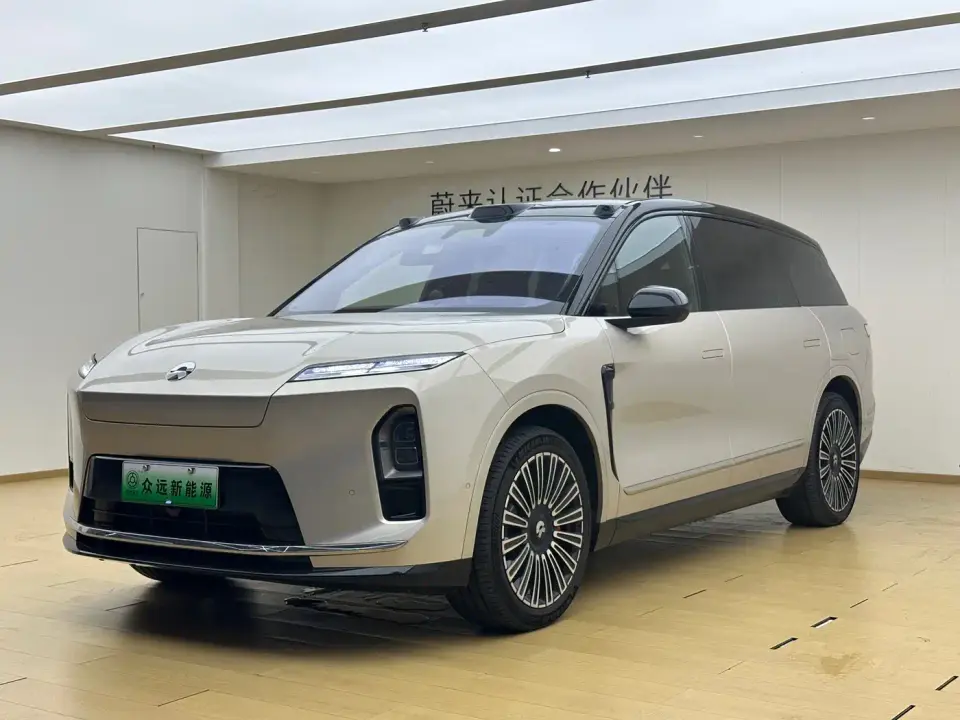 NIO ES8 Model 6-Seat Executive Luxury Edition 2025