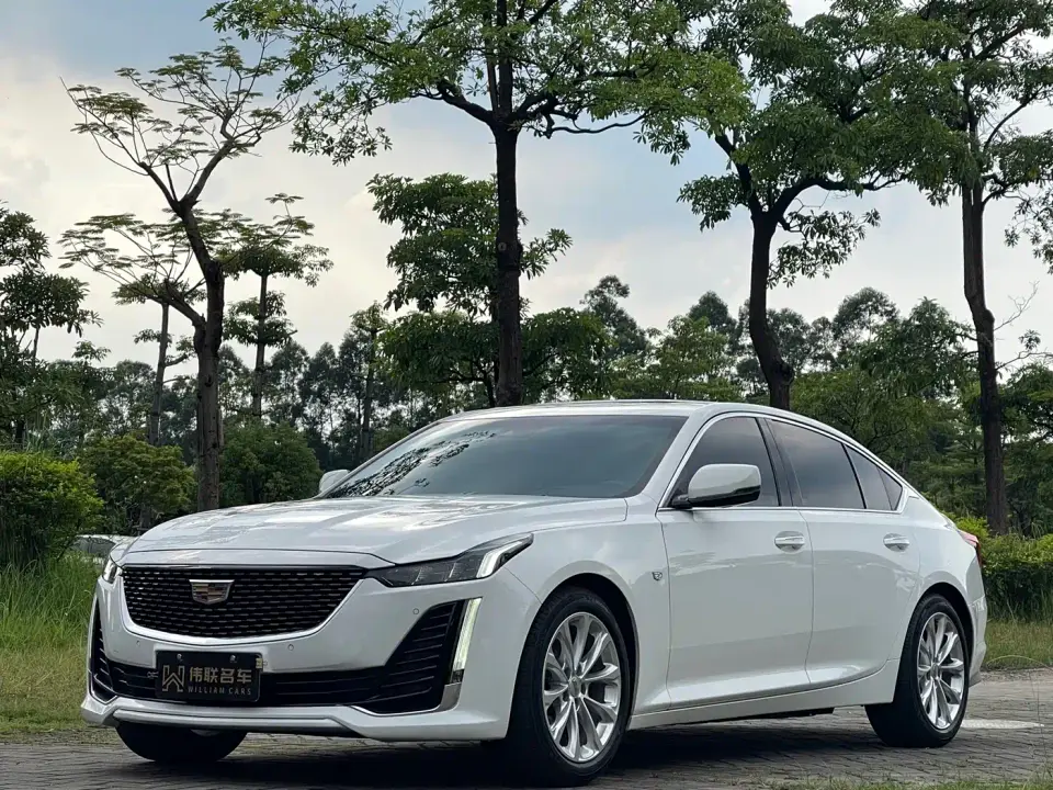 Cadillac CT5 28T Luxury Edition 2022