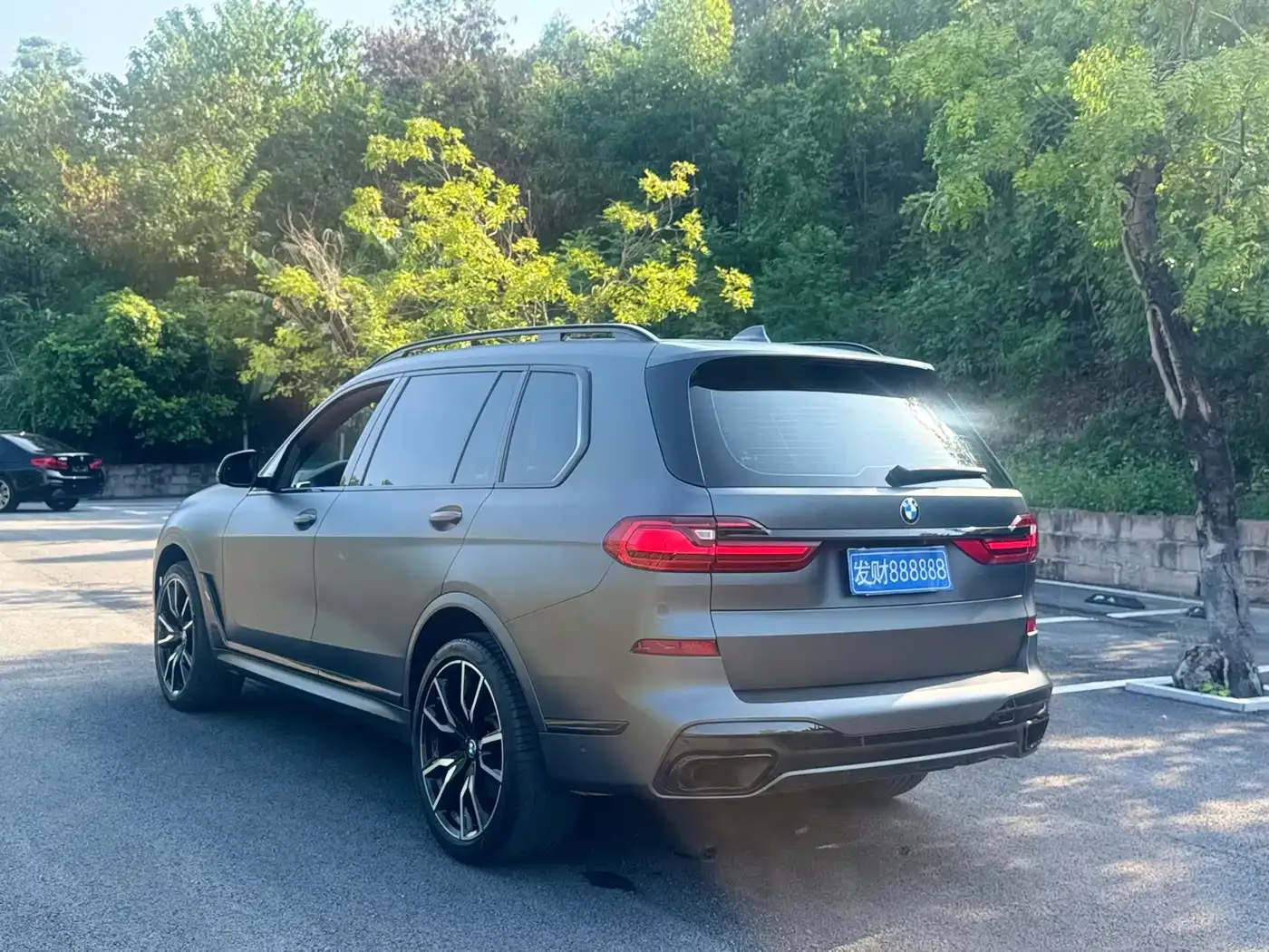 BMW X7 xDrive40i Exclusive M Sport Package 2019 — фото 4