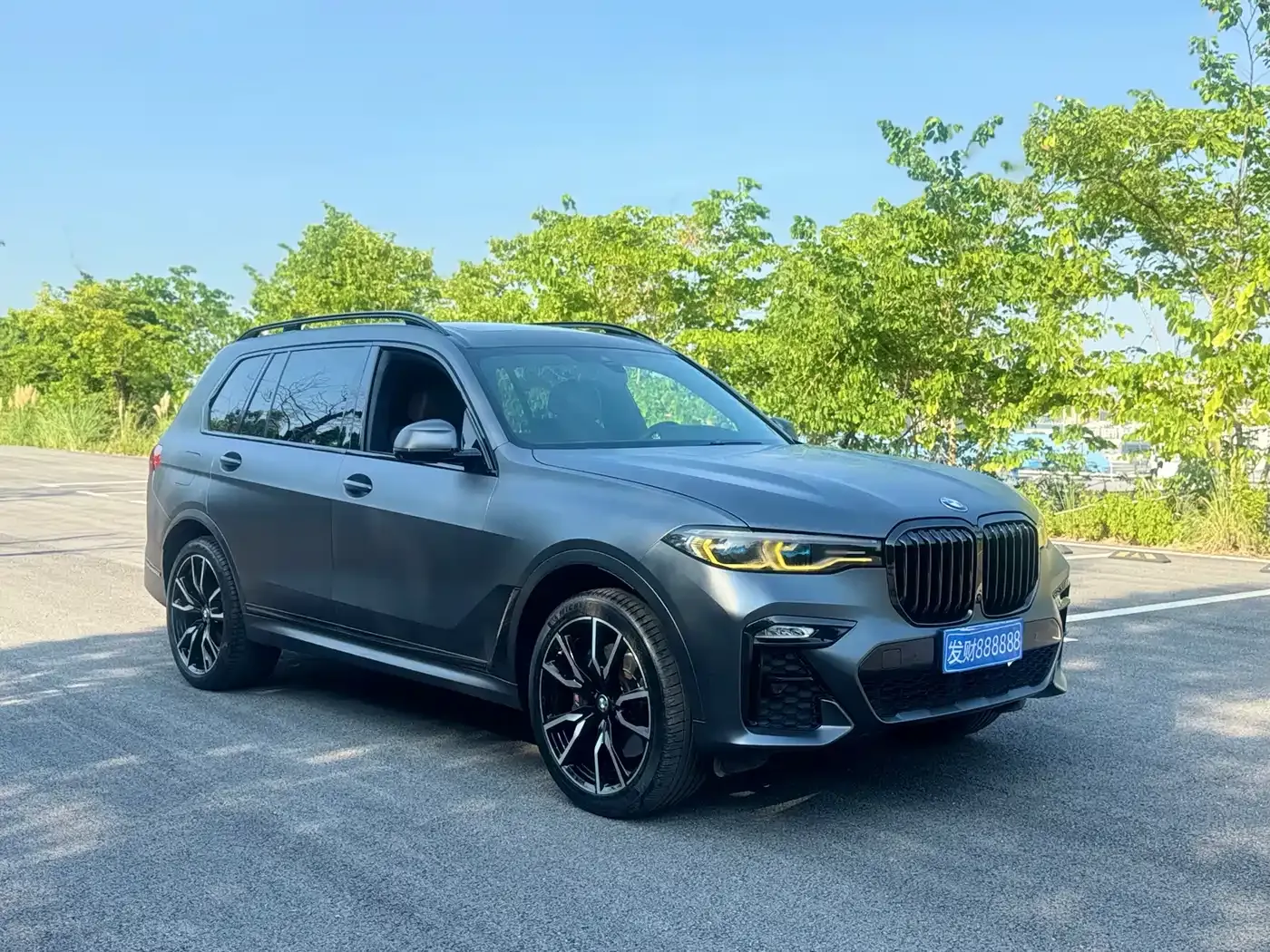 BMW X7 xDrive40i Exclusive M Sport Package 2019 — фото 3