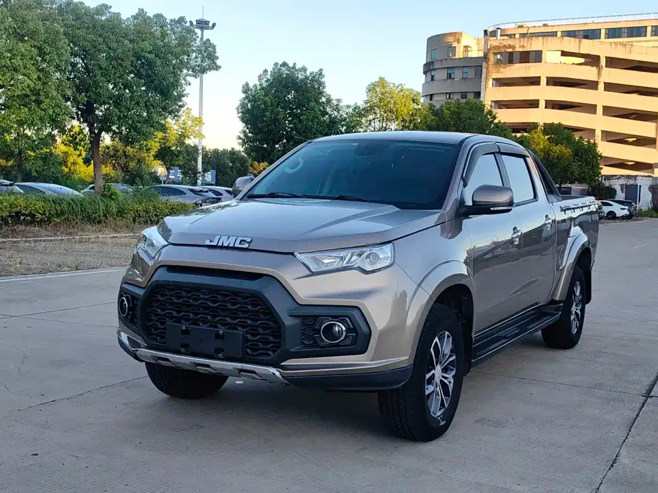 Jiangling Yuhu 7 Model 2.0T Diesel Automatic 2WD Comfort Long Wheelbase China VI JX4D20A6L 2022