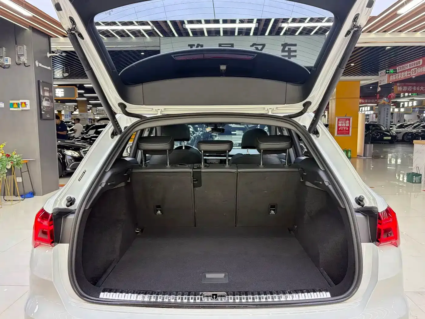 Audi Q3 35 TFSI Fashion Sport 2024 — фото 18