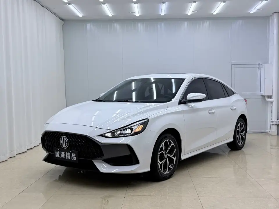 MG MG5 180DVVT CVT Youth Style Edition 2024