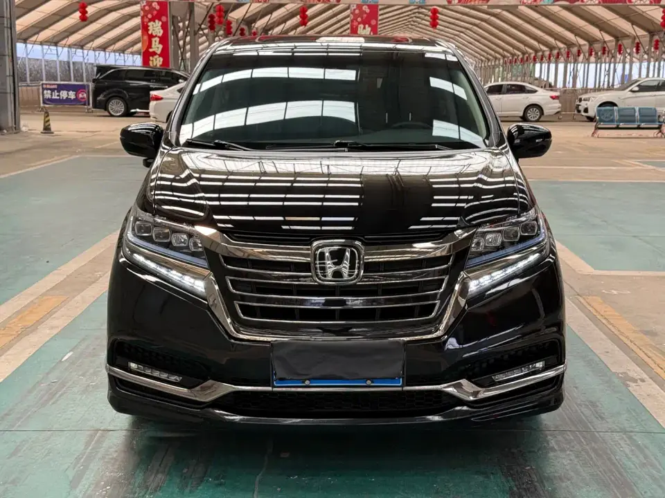 Honda Elysion 2.0L Hybrid Luxury Edition 2021